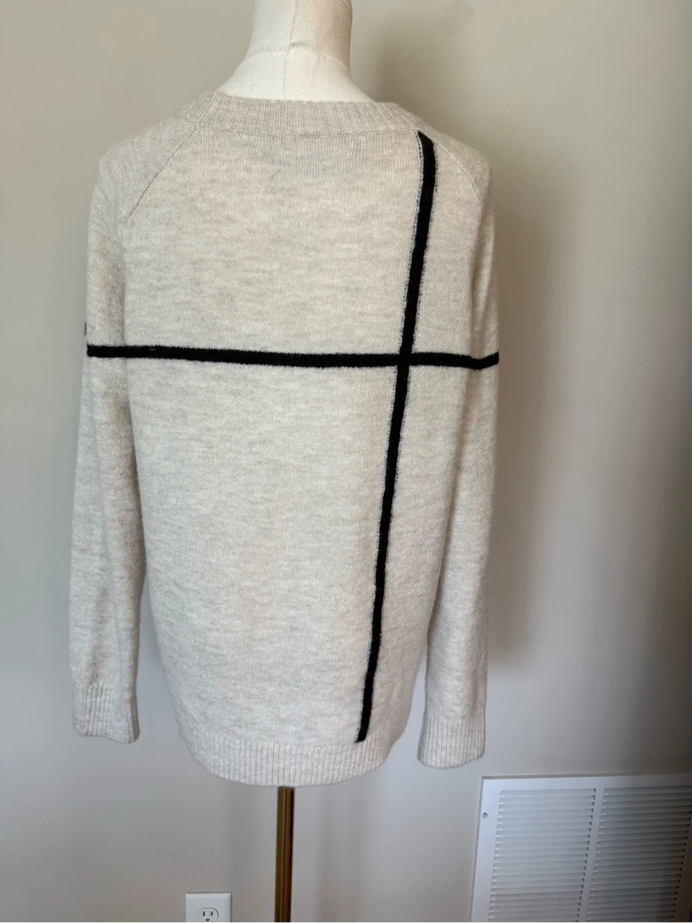 LOFT Holiday Bow Holly Gift Tag Sweater Small Cream Black Christmas Coquette